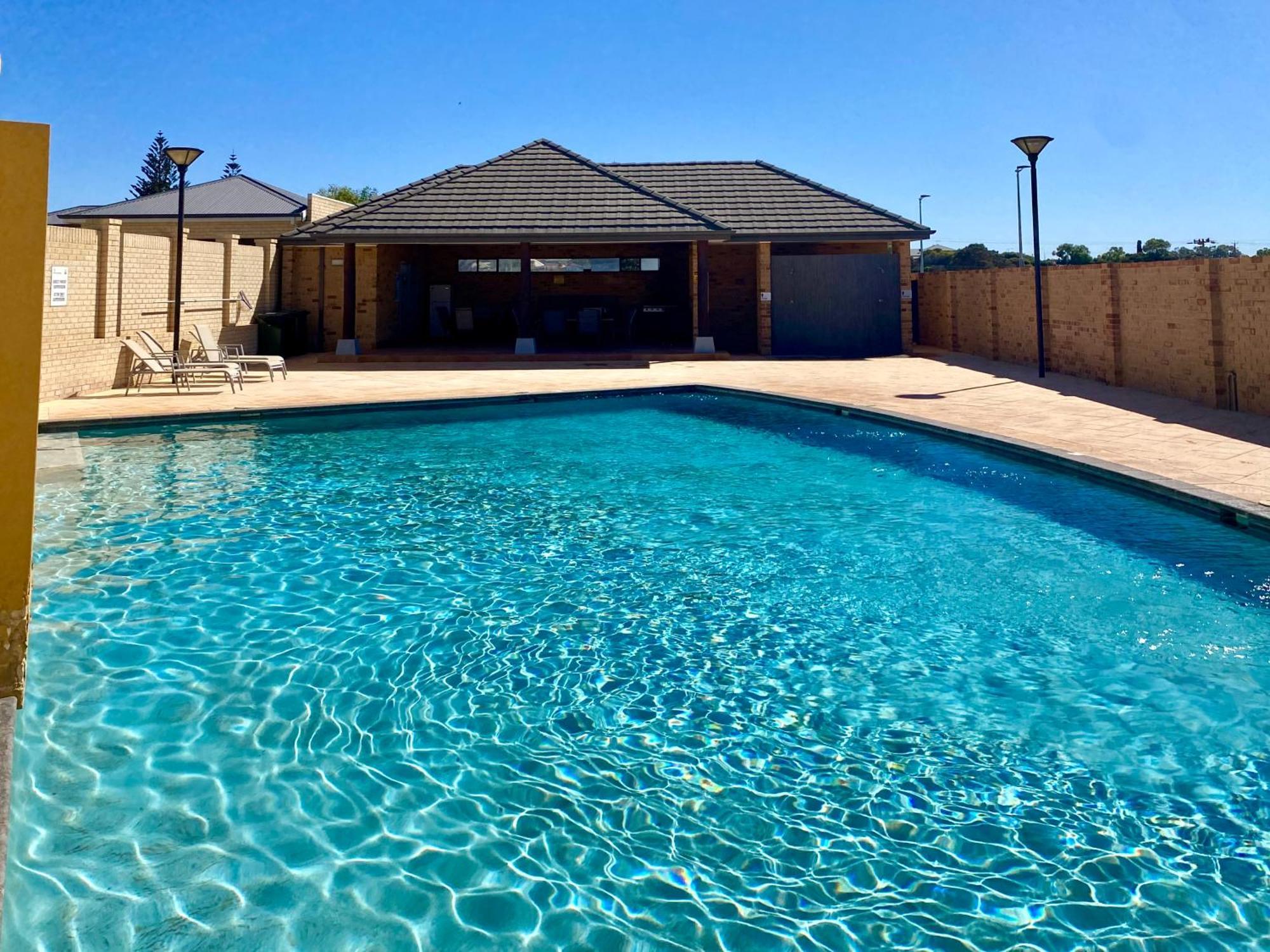 Port Denison Beach Resort Exterior photo